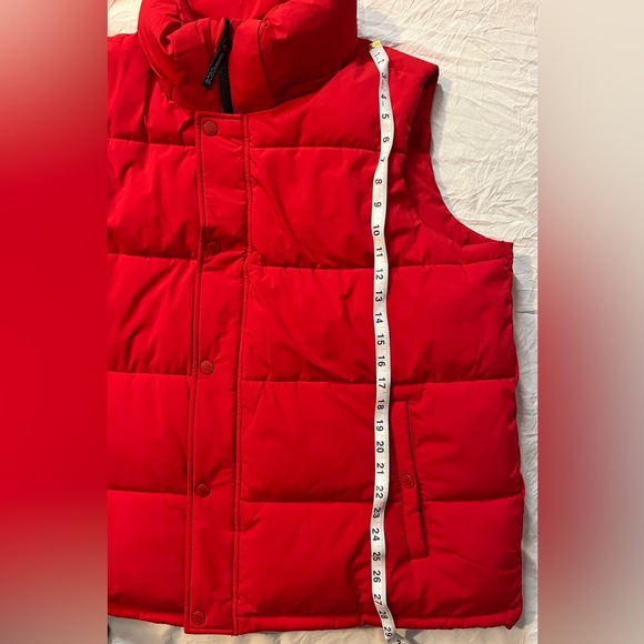 BCBGeneration Women’s XXL Feather Free Red Puffer Vest Like New - Picture 6 of 16
